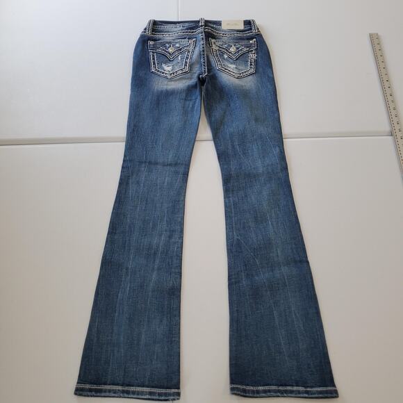 Miss Me Jeans Womens 26 x34 Blue Mid Rise Bootcut Embellished Flap Pockets Rodeo - Picture 2 of 13